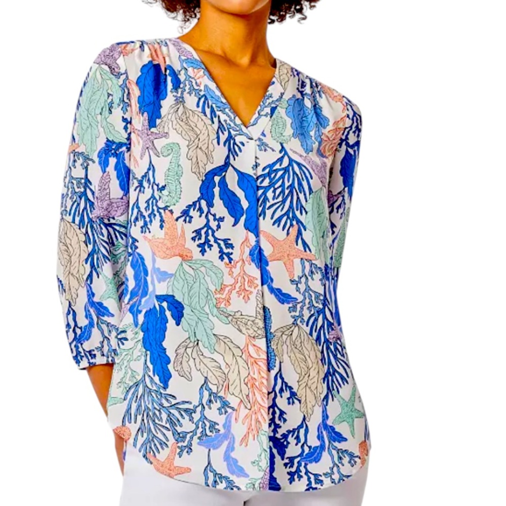 Jones New York Blue and Green Ocean  Printed 3/4 sleeve Blouse S
Whimsical